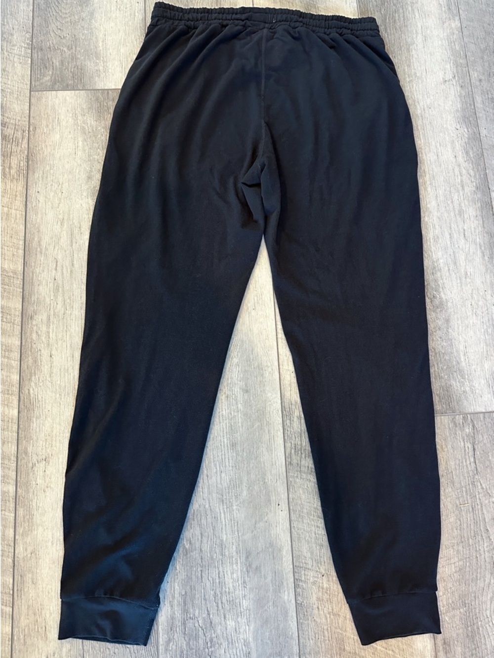 Vuori Performance Jogger Long Drawstring Relaxed Black Sz Medium - Picture 3 of 9